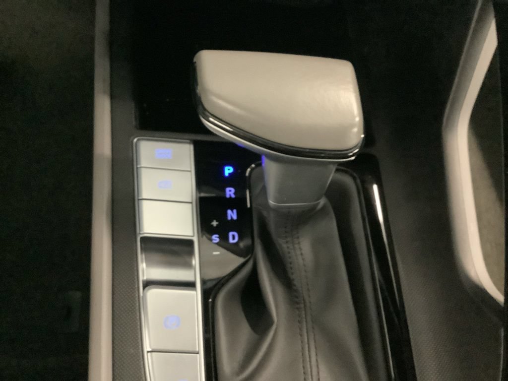 Certified 2023 Hyundai Elantra SEL w/ Convenience Package FWD image 30