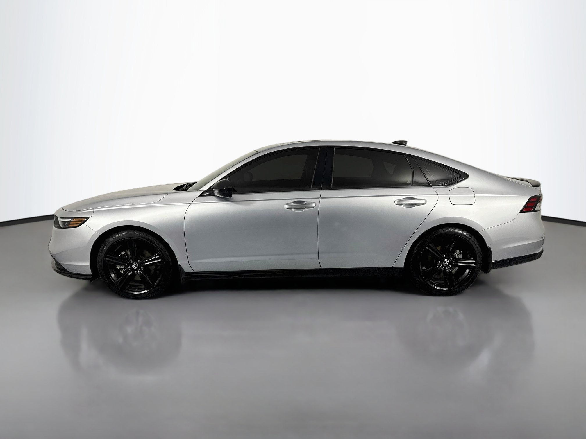 Certified 2024 Honda Accord Sport image 8