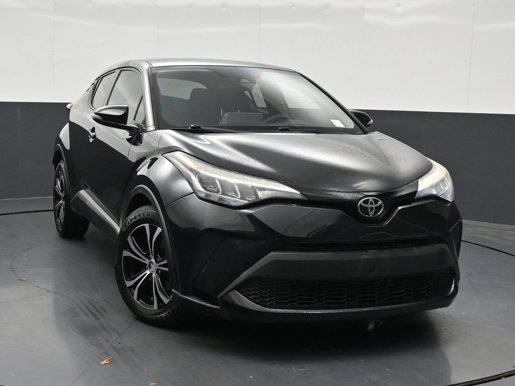 Used 2021 Toyota C-HR LE FWD image 8