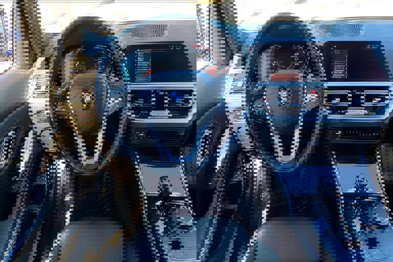 Used 2021 BMW 330i Sedan w/ Driving Assistance Package image 5