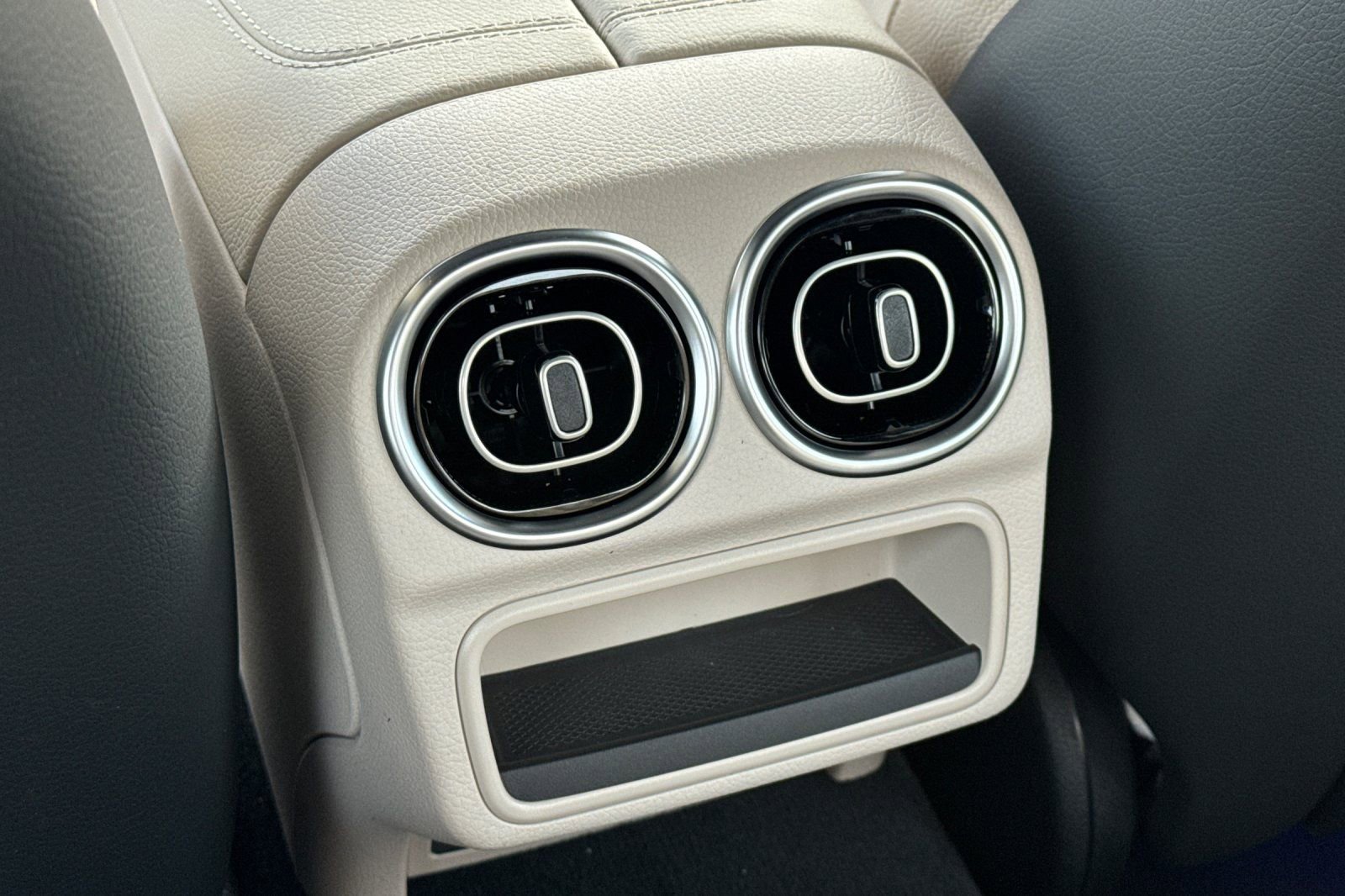 New 2026 Mercedes-Benz C 300 Sedan image 25