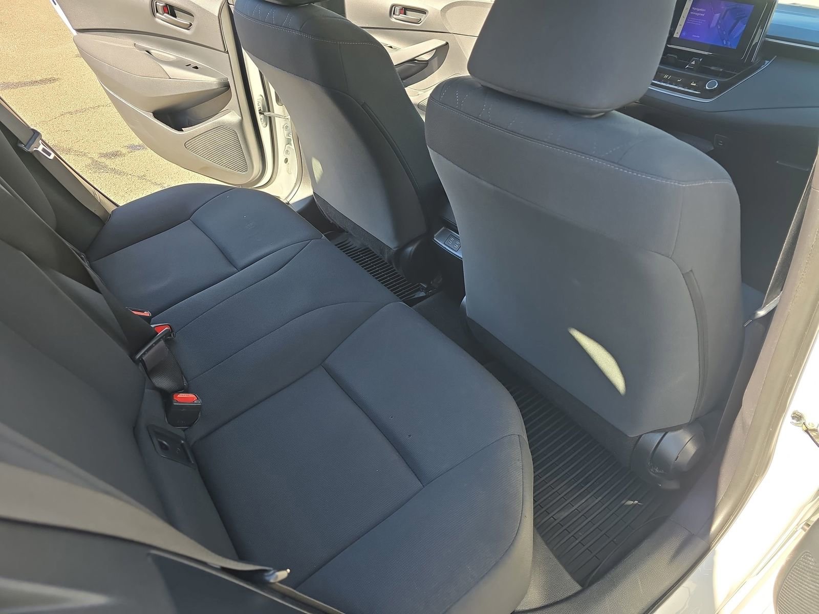 Used 2023 Toyota Corolla LE image 15