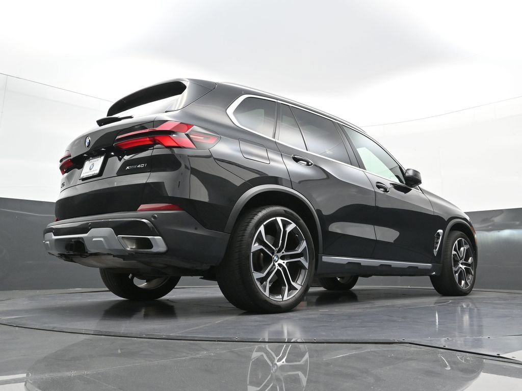Used 2024 BMW X5 xDrive40i w/ Premium Package AWD/4WD image 28