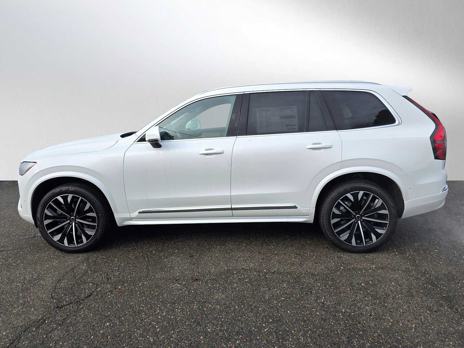 New 2026 Volvo XC90 B6 Plus w/ Protection Package Premier AWD/4WD image 6