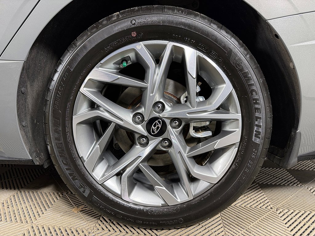 Certified 2023 Hyundai Sonata SEL w/ Convenience Package image 20