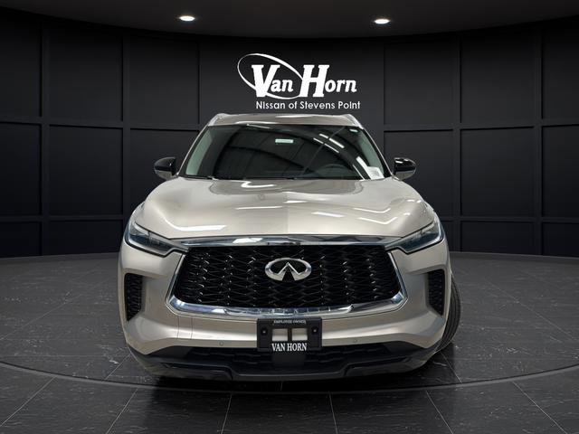 Used 2023 INFINITI QX60 Luxe image 2