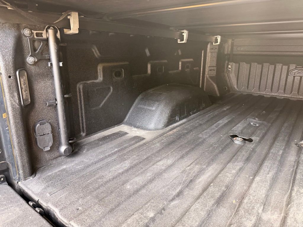 Used 2024 GMC Sierra 2500 AT4 w/ AT4 Premium Plus Package image 8