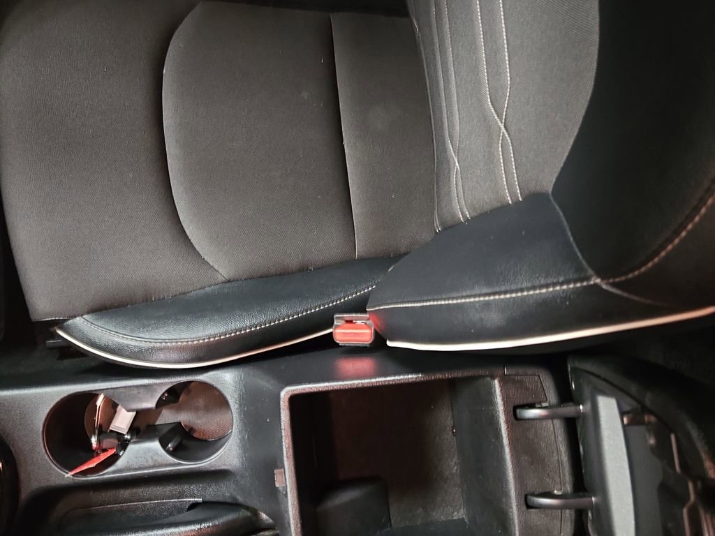 Used 2020 Kia Forte GT-Line image 25