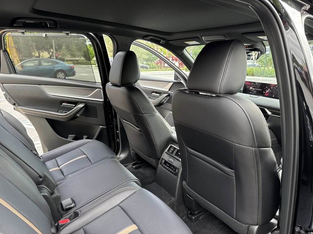 New 2026 MAZDA CX-70 3.3 Turbo S w/ Premium Package image 34