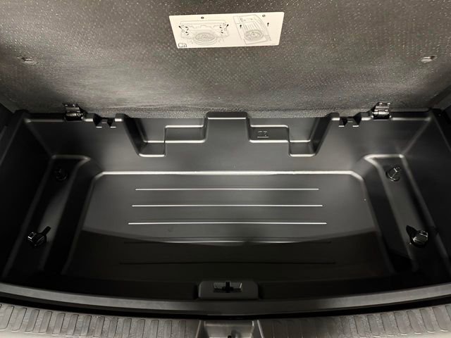 New 2026 Chevrolet Traverse LT w/ Driver Confidence Package image 38