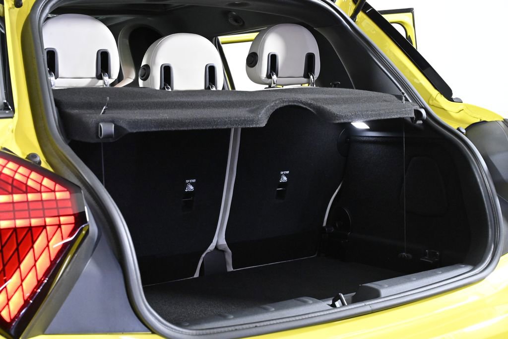 Certified 2025 MINI Cooper S image 31