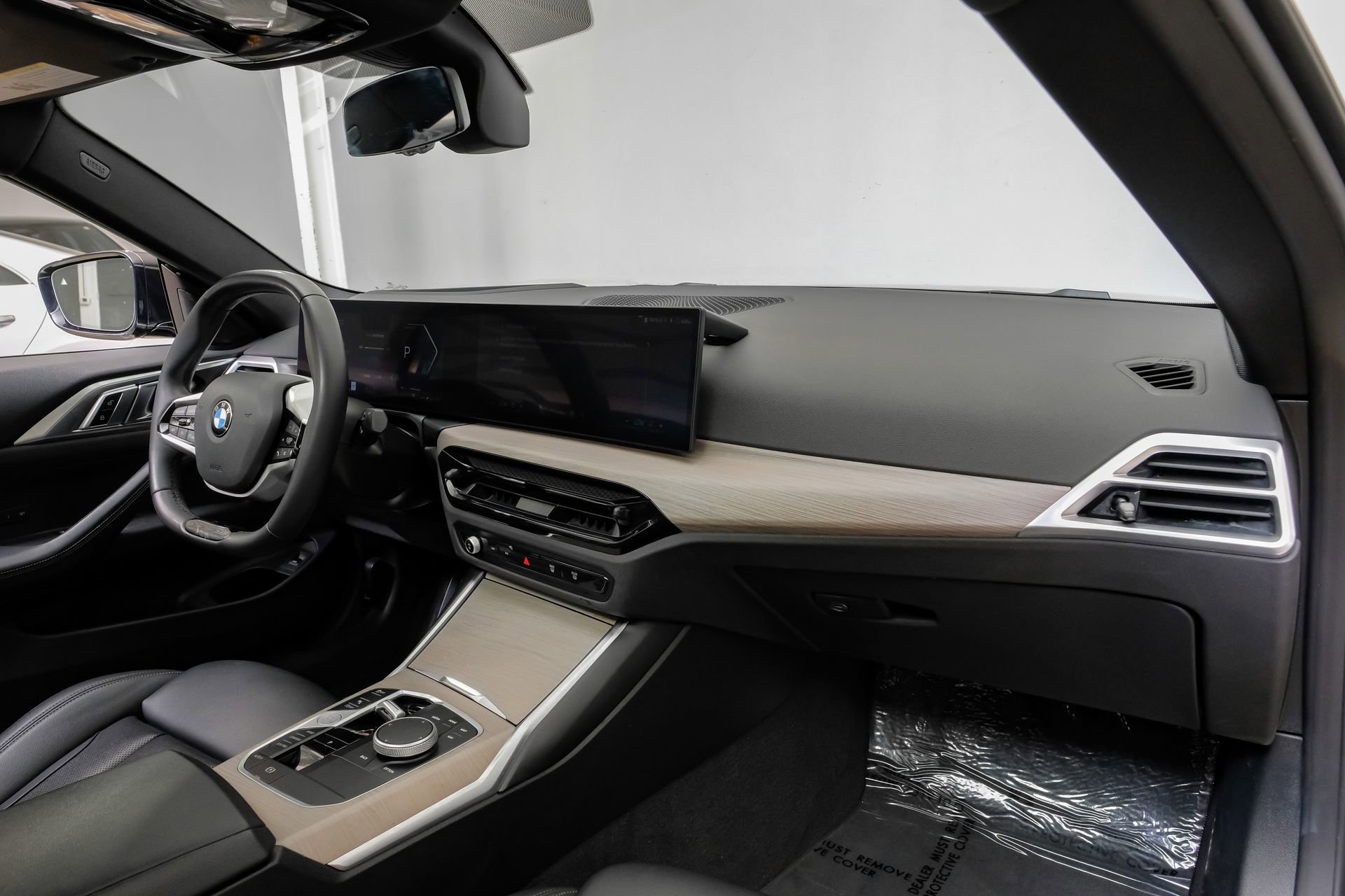 Used 2025 BMW 430i Coupe image 17