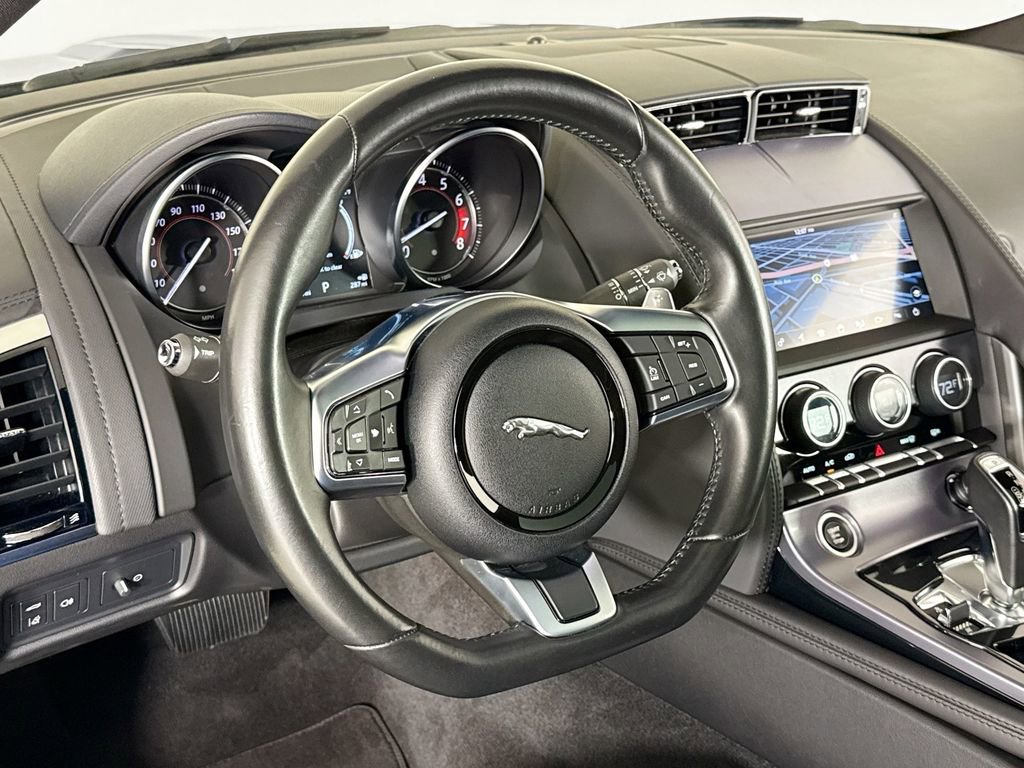 Used 2020 Jaguar F-TYPE Coupe RWD image 20