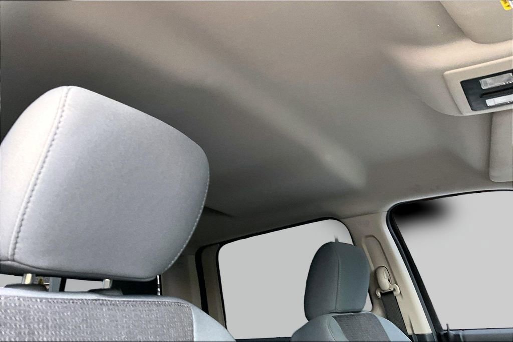 Used 2014 RAM 2500 SLT w/ Luxury Group image 26