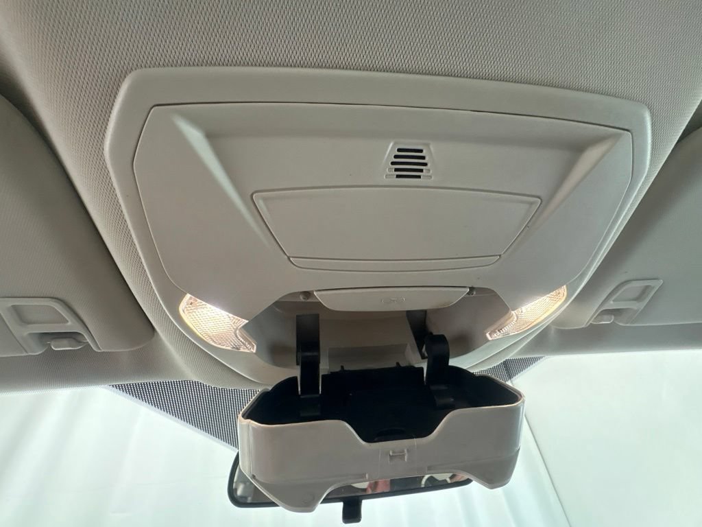 Used 2019 Ford Escape SE FWD image 33