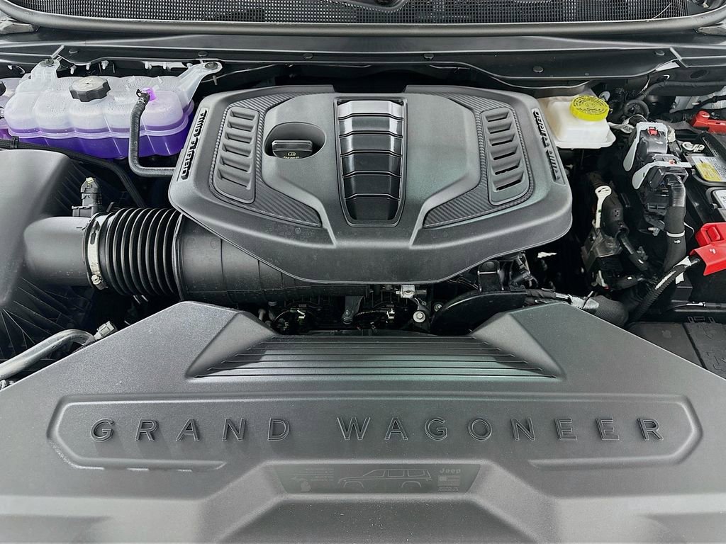 New 2026 Jeep Grand Wagoneer L 2WD image 18
