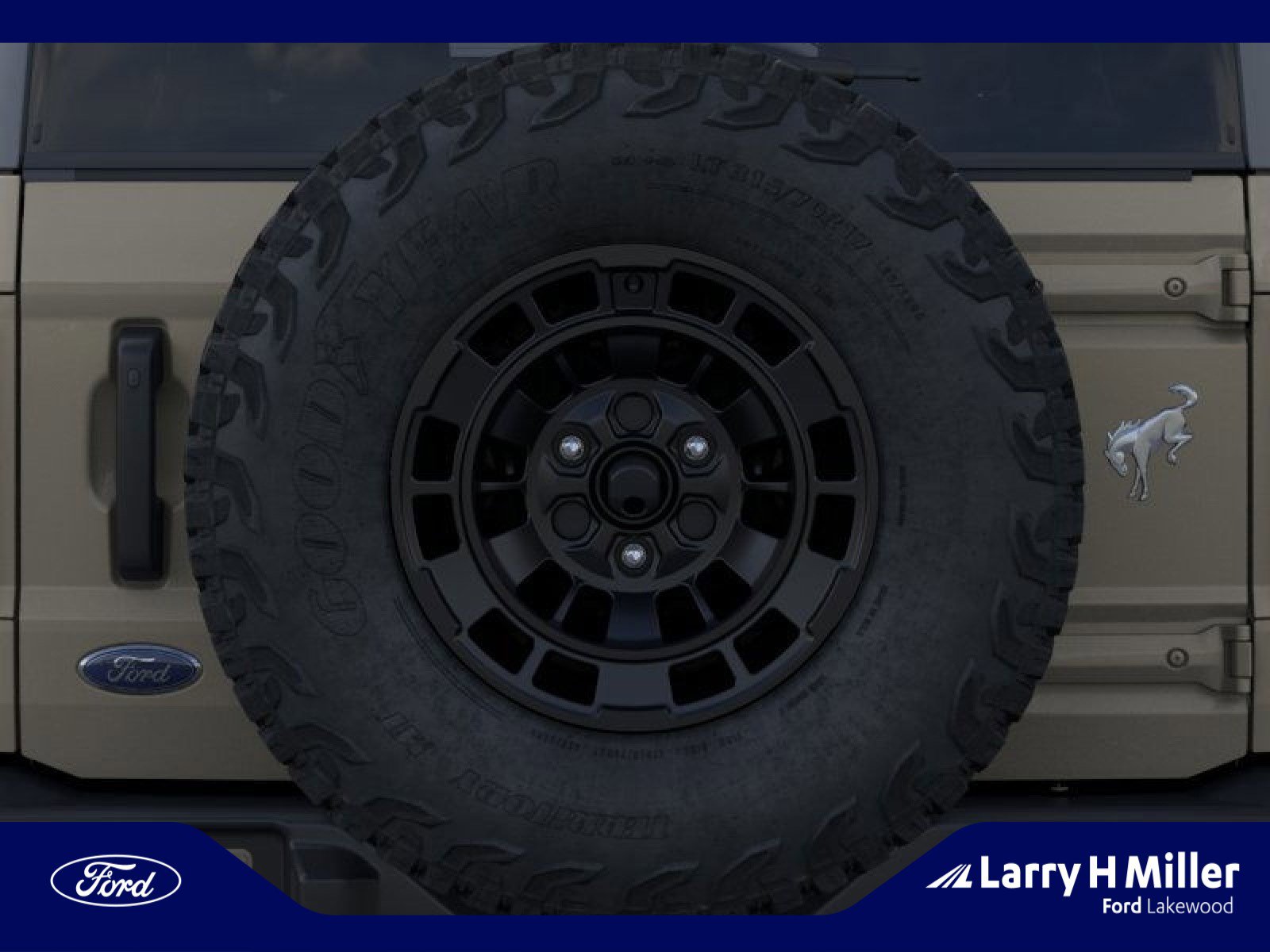 New 2026 Ford Bronco Outer Banks w/ Sasquatch Package image 24