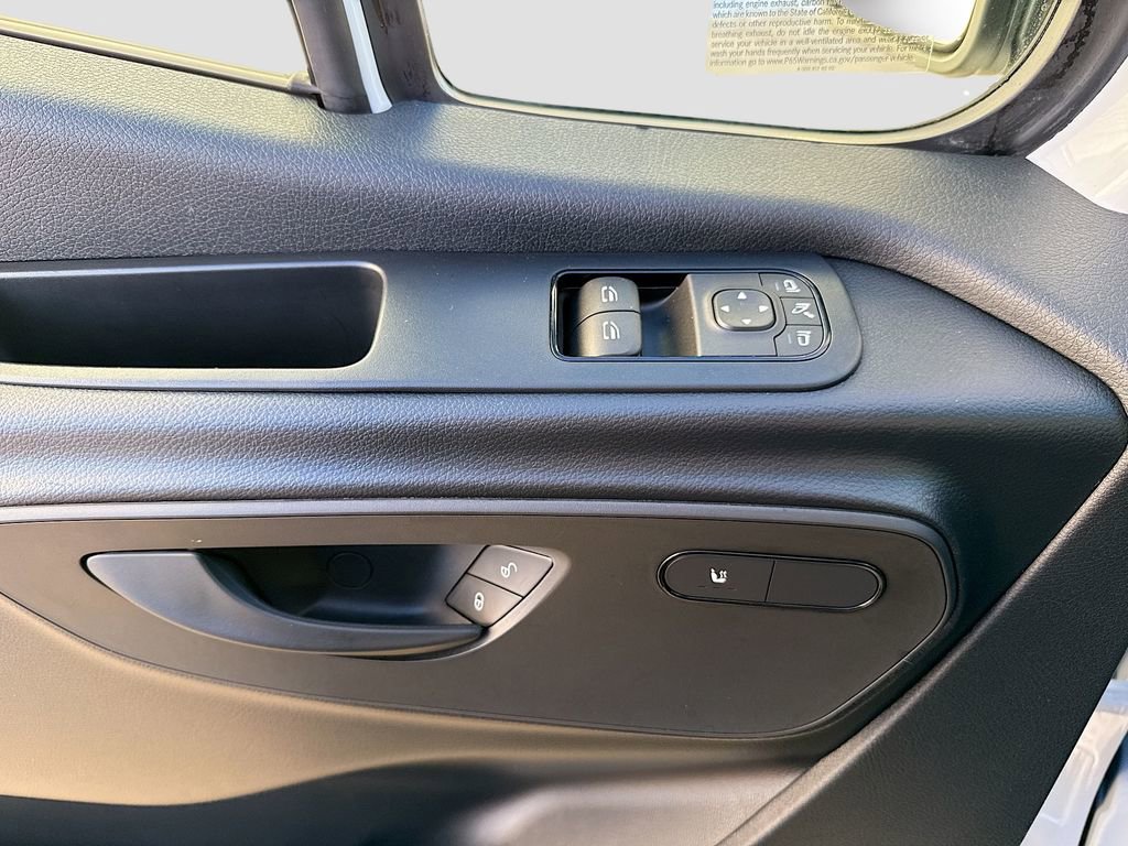 Used 2025 Mercedes-Benz Sprinter 2500 image 17