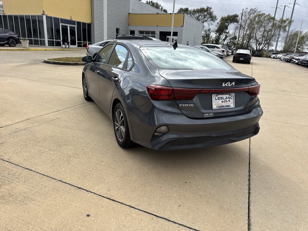 Certified 2024 Kia Forte LXS w/ LXS Technology Package FWD image 19