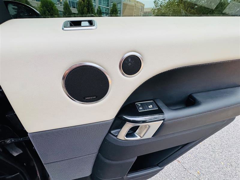 Used 2019 Land Rover Range Rover Sport HSE Dynamic image 24