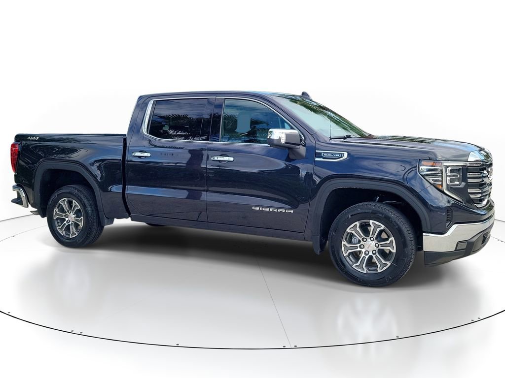 Used 2026 GMC Sierra 1500 SLT AWD/4WD image 2