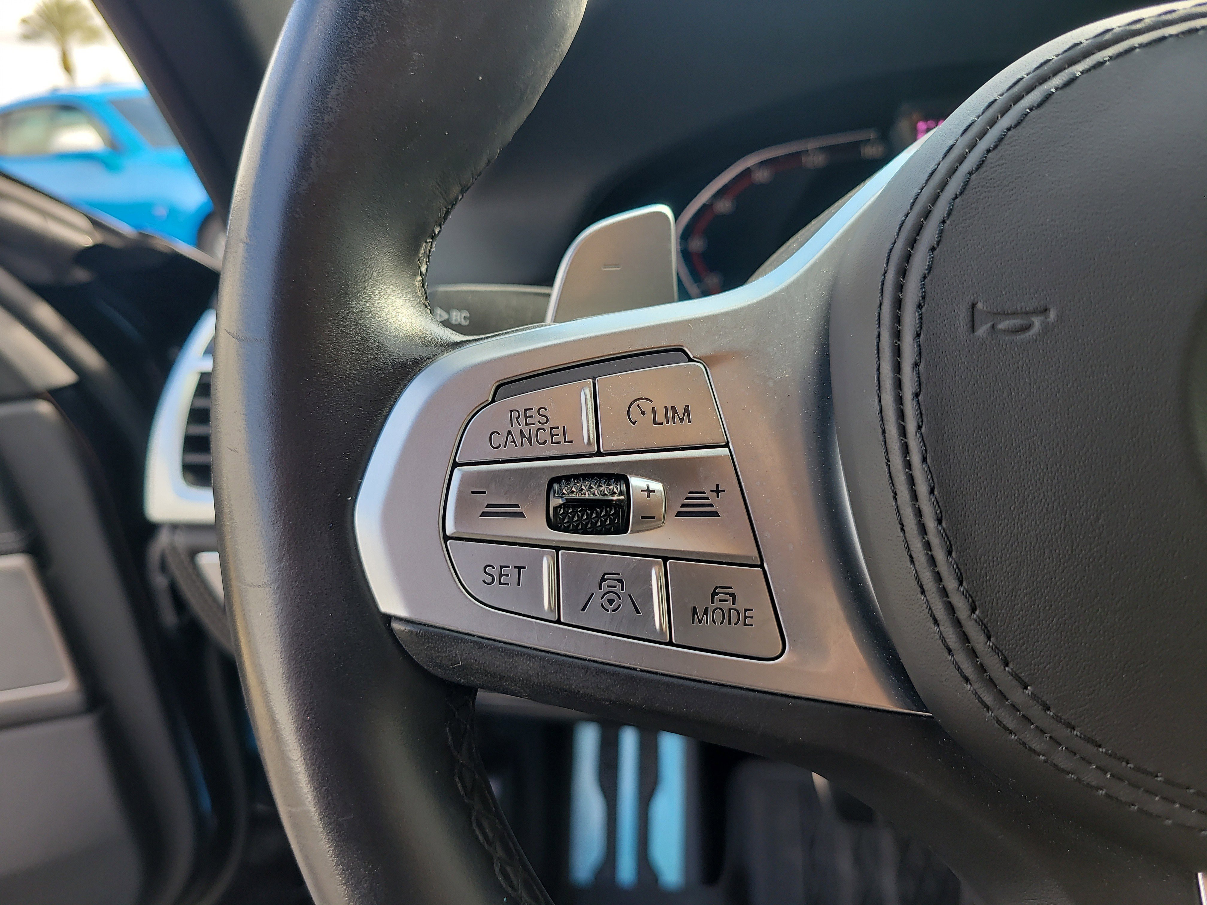 Used 2022 BMW 750i xDrive 750i xDrive w/ Autobahn Package image 28