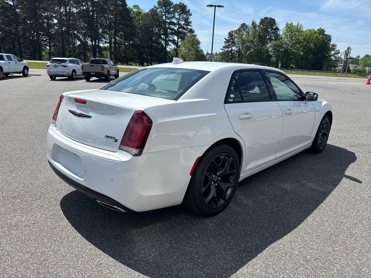 Used 2023 Chrysler 300 S image 7