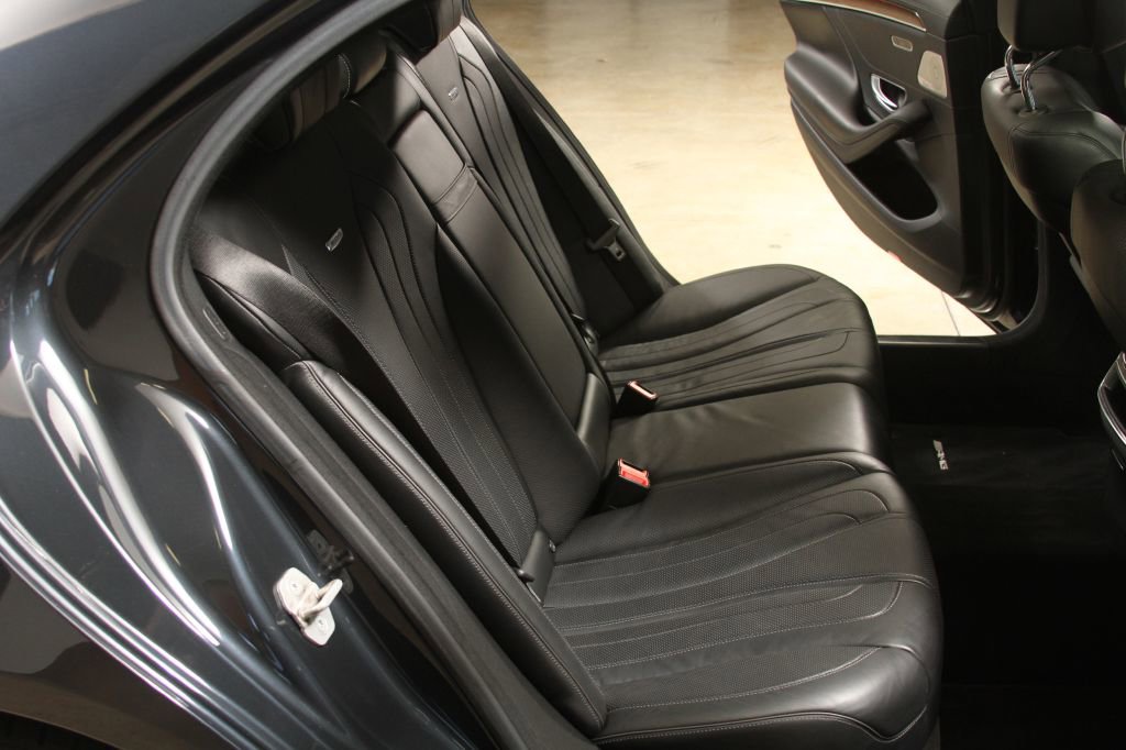 Used 2014 Mercedes-Benz S 63 AMG 4MATIC Sedan w/ Driver Assistance Package image 35