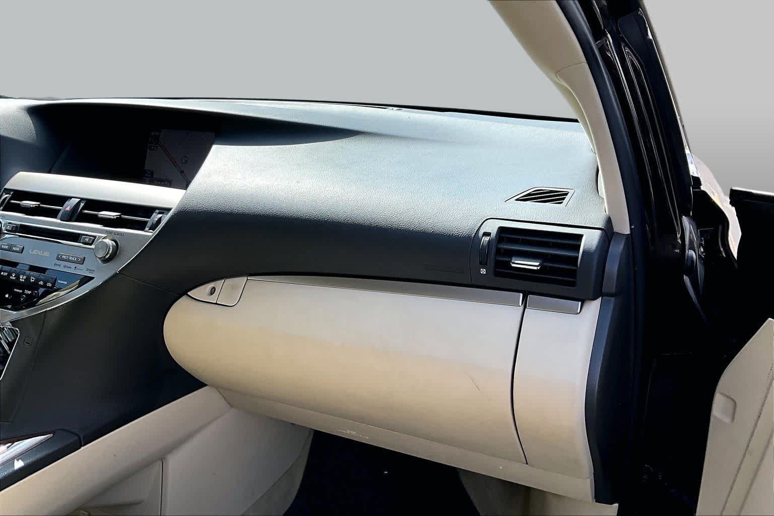 Used 2013 Lexus RX 450h FWD w/ Navigation Pkg image 18