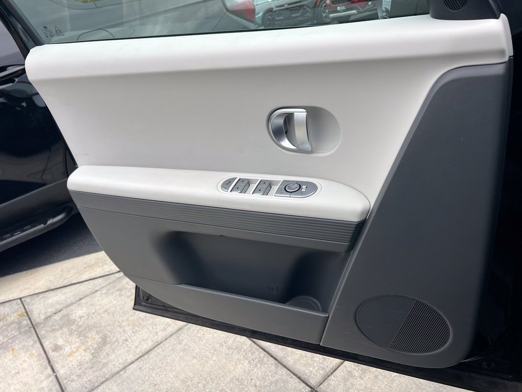Certified 2023 Hyundai Ioniq 5 SE AWD/4WD image 17