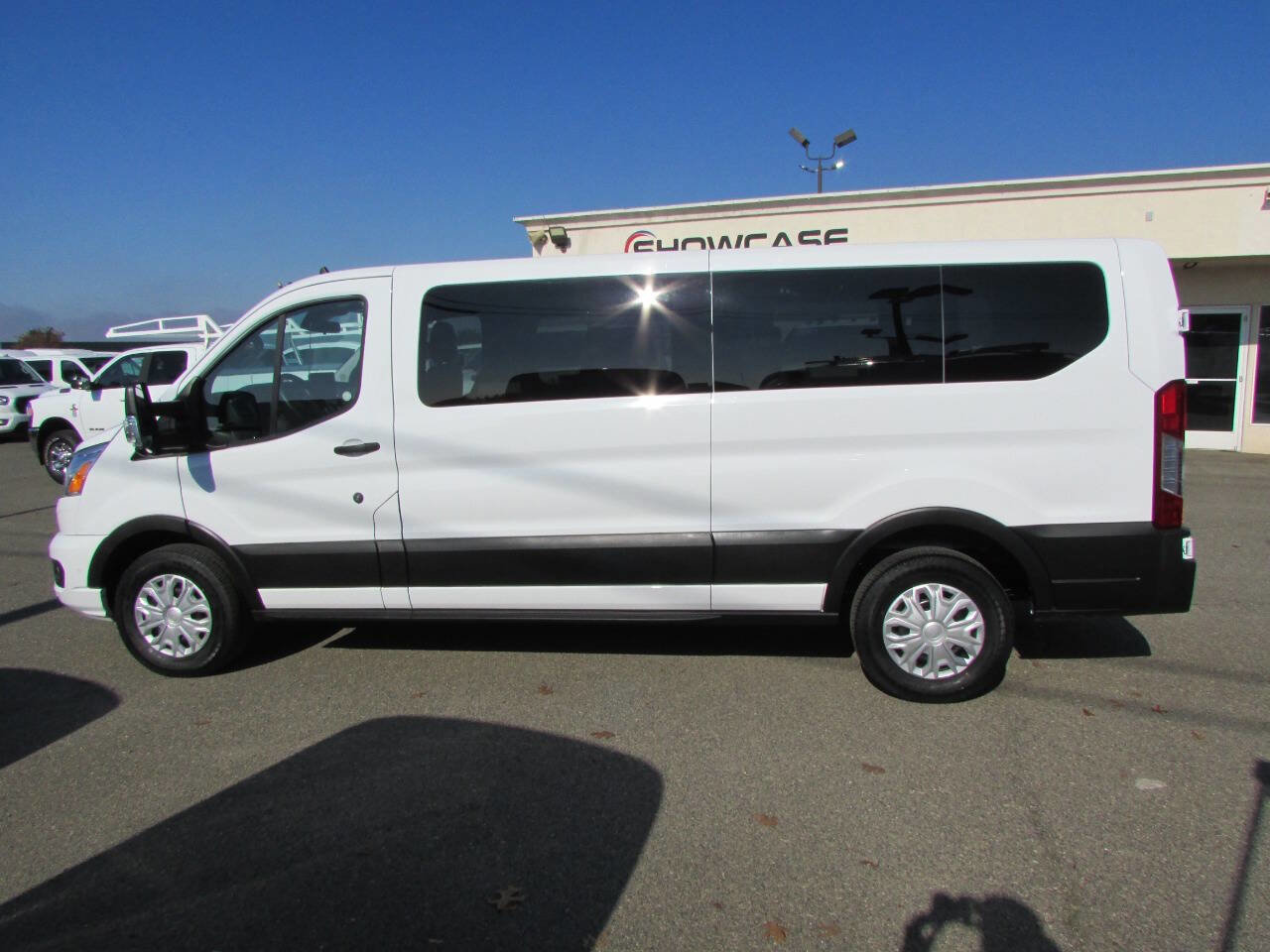 Used 2022 Ford Transit 350 XLT image 11