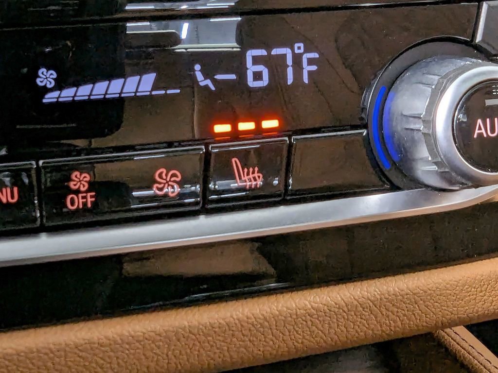 Certified 2023 BMW 530i xDrive w/ M Sport Package image 24