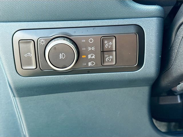 Used 2025 Ford Maverick Lobo AWD/4WD image 12