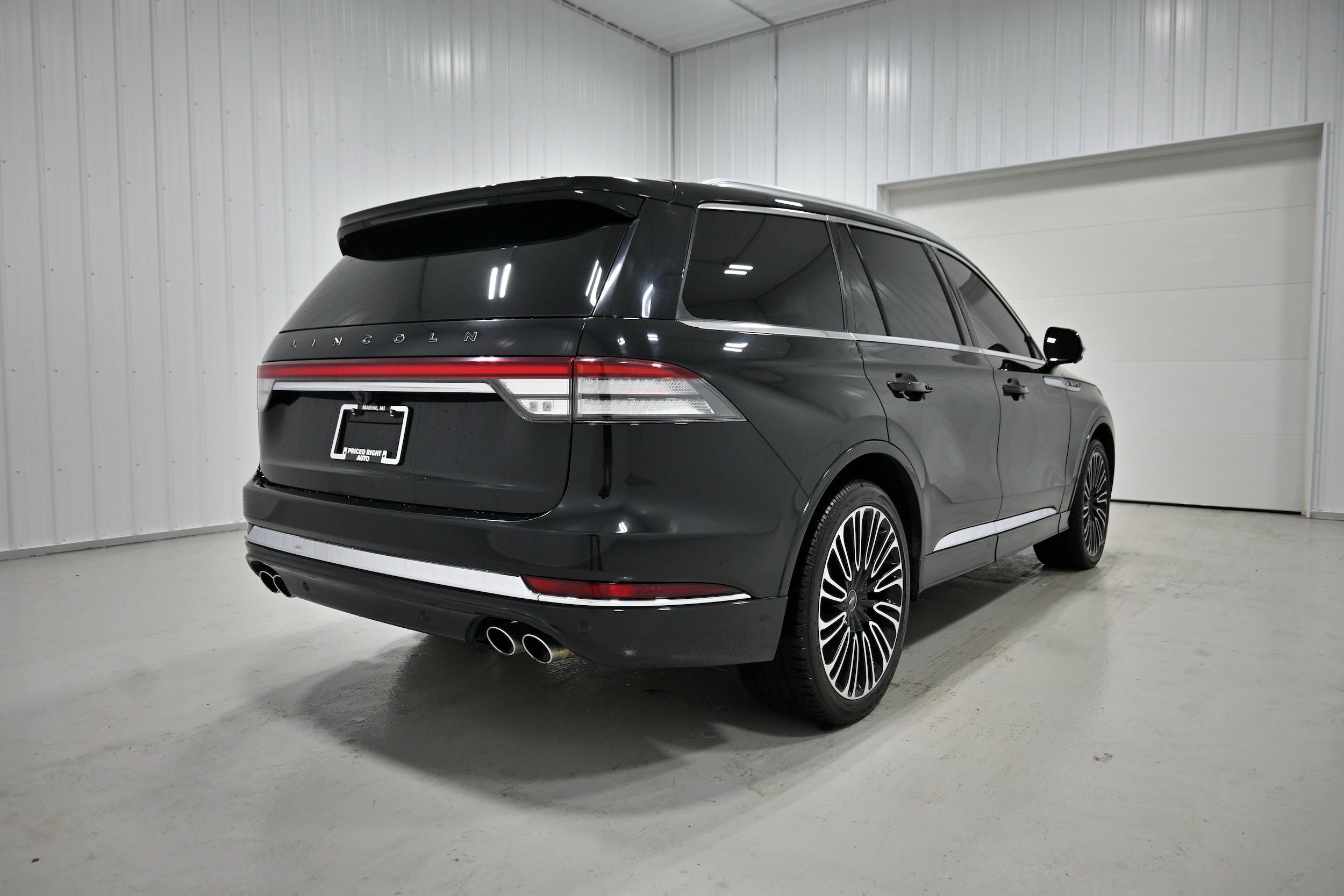 Used 2021 Lincoln Aviator Black Label AWD/4WD image 38