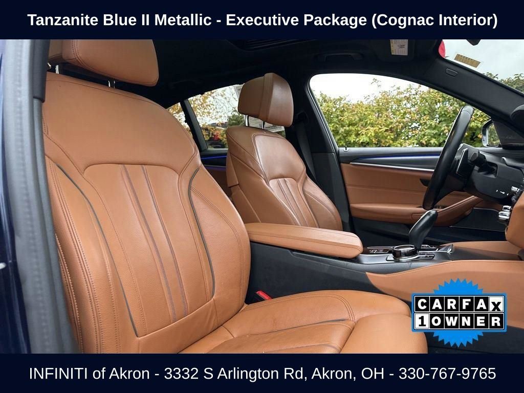 Used 2023 BMW M550i xDrive w/ Executive Package image 32
