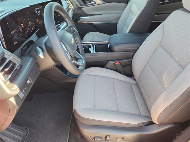 New 2026 Chevrolet Traverse LT image 14