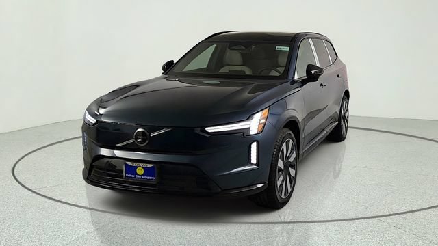 New 2026 Volvo EX90 Plus AWD/4WD image 2