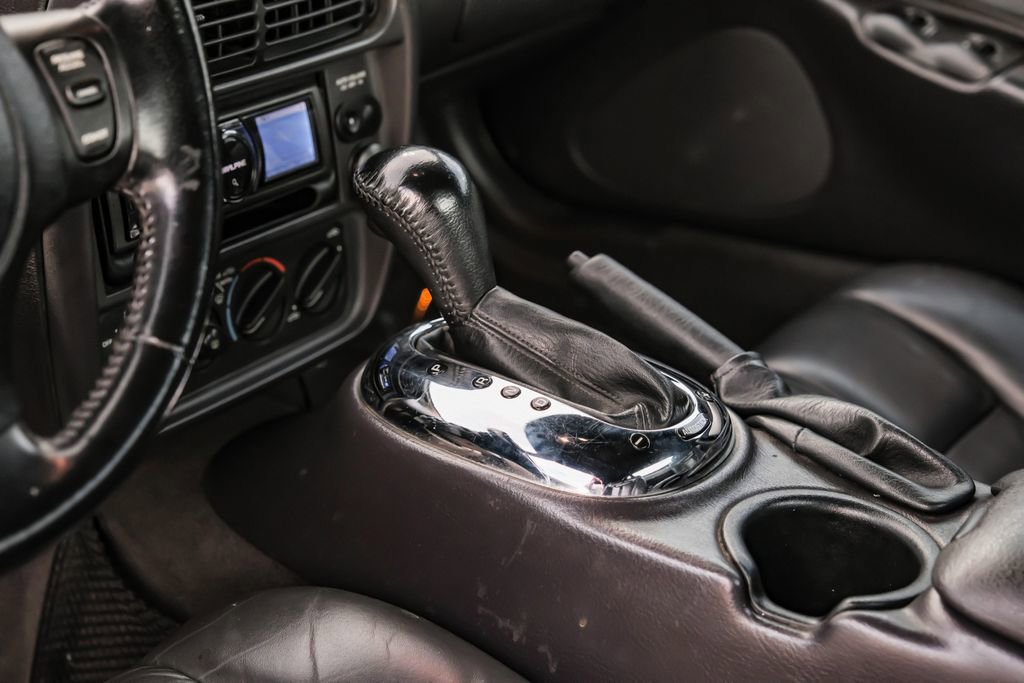 Used 2001 Chrysler Prowler RWD image 21