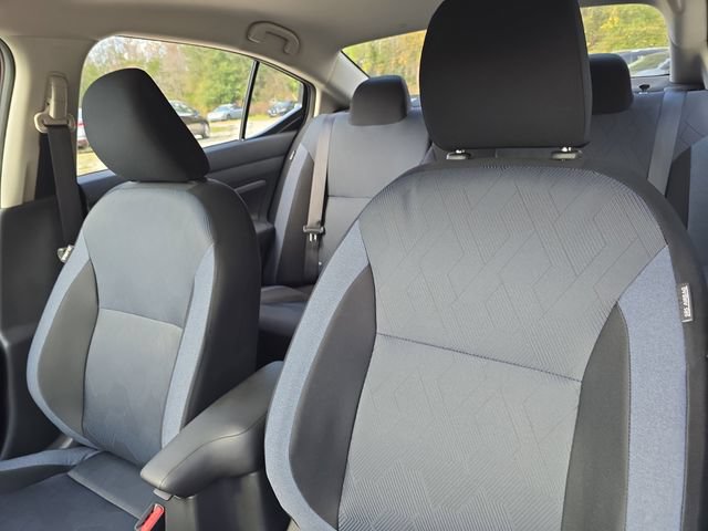 New 2025 Nissan Versa SV w/ Trunk Package FWD image 21