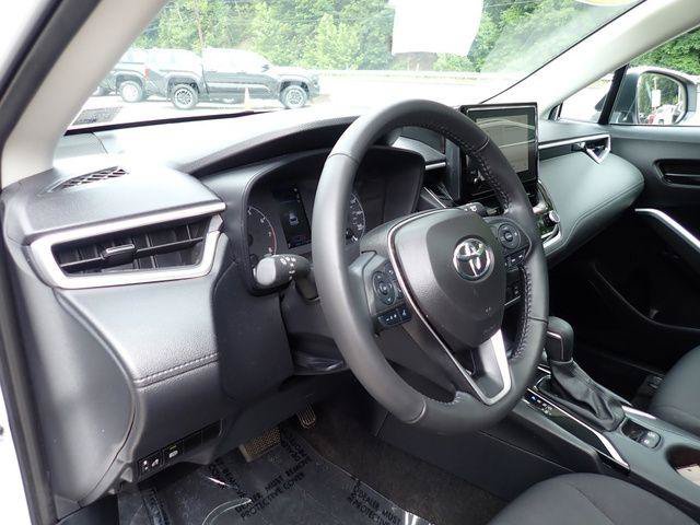 Certified 2024 Toyota Corolla Cross LE w/ Moonroof Package AWD/4WD image 14