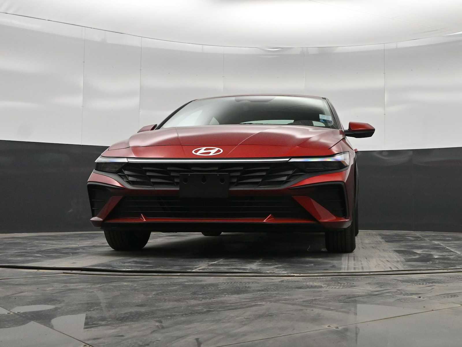 New 2026 Hyundai Elantra SE image 30