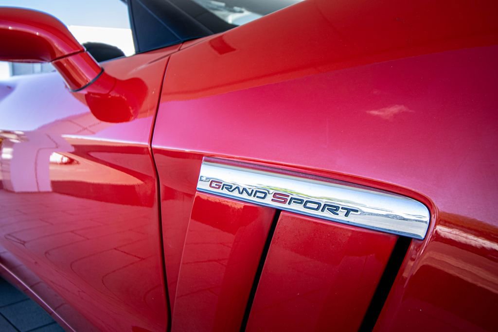 Used 2011 Chevrolet Corvette Grand Sport w/ Preferred Equipment Group image 4