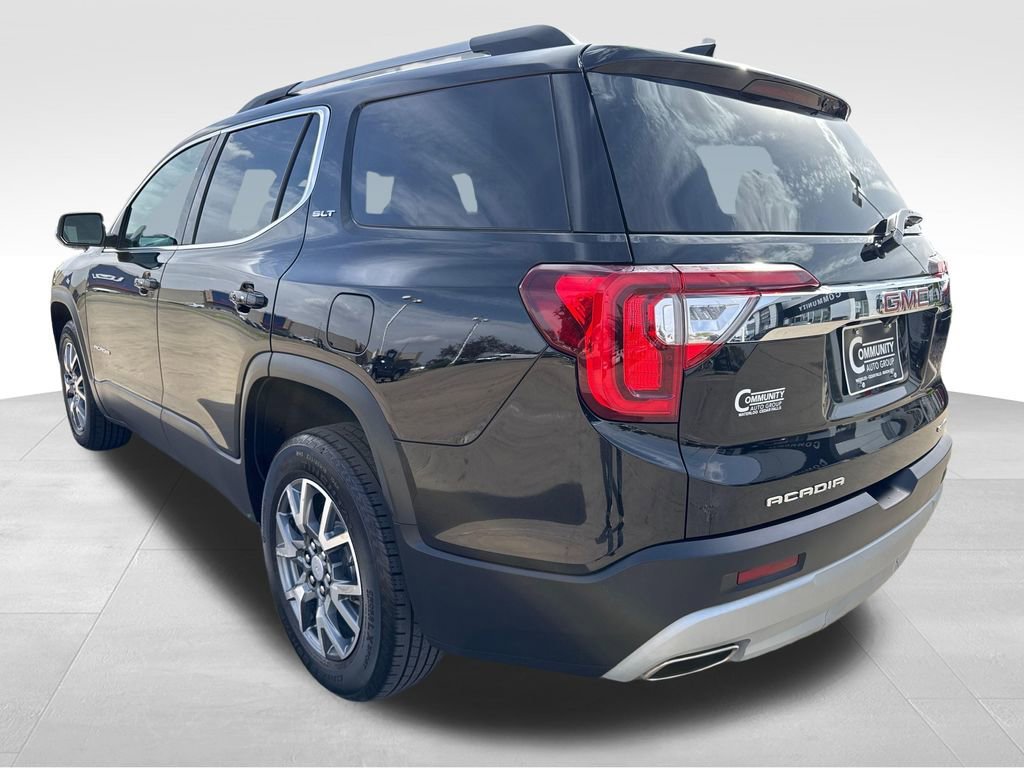 Certified 2023 GMC Acadia SLT w/ Trailering Package AWD/4WD image 4