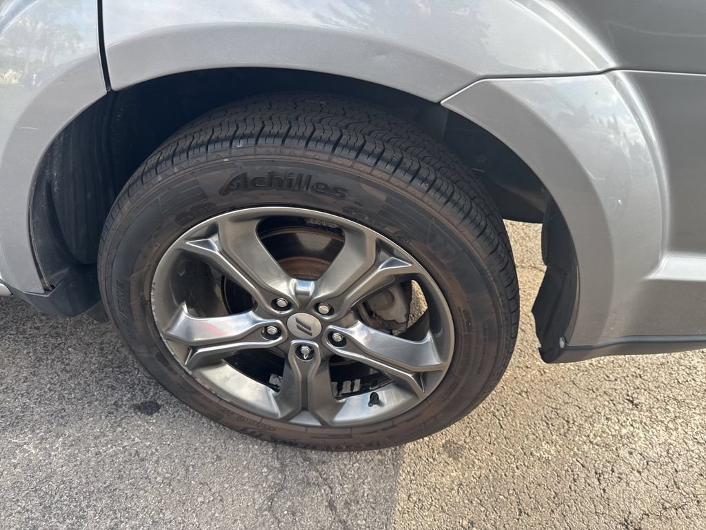 Used 2018 Dodge Journey Crossroad w/ Nav & Sun Group FWD image 45