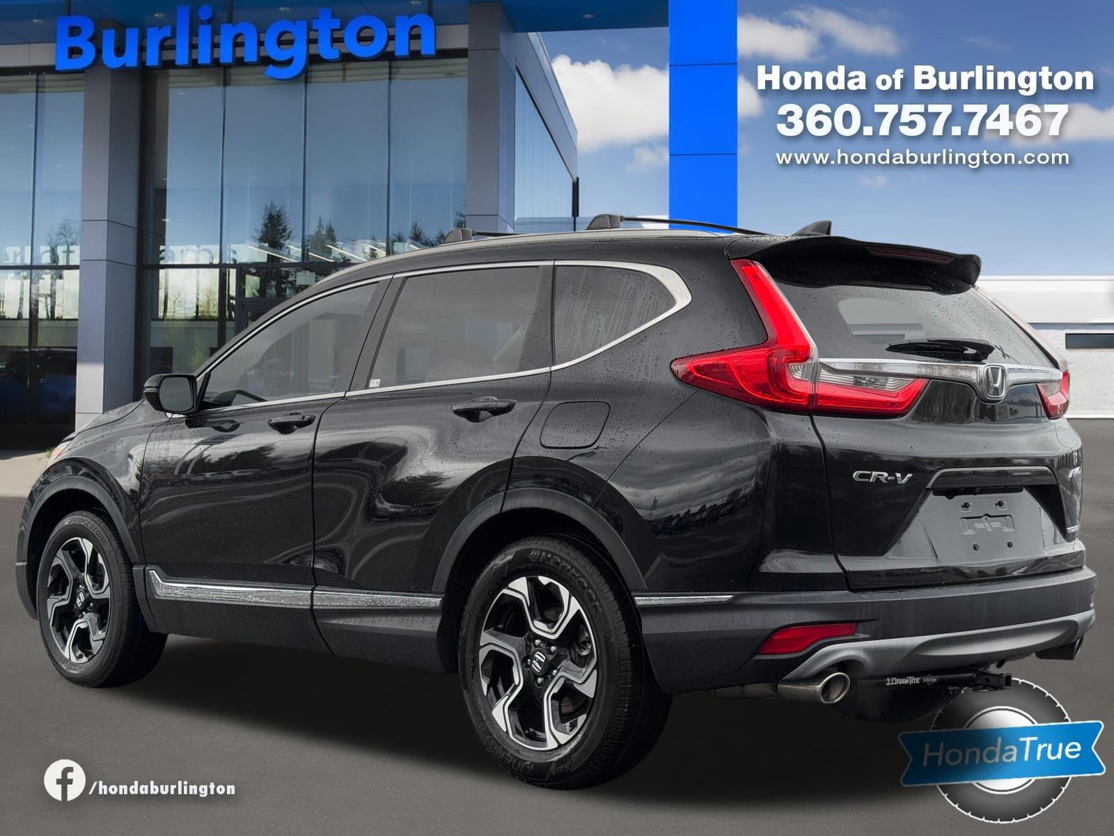 Used 2017 Honda CR-V Touring image 4