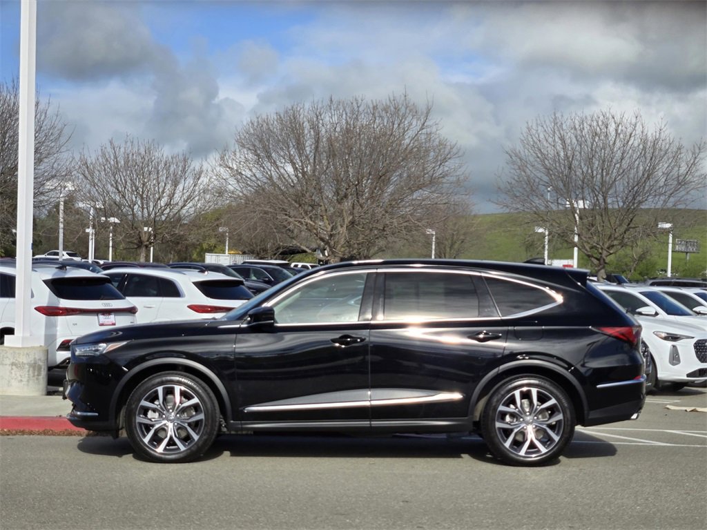 Used 2023 Acura MDX SH-AWD w/ Technology Package image 7