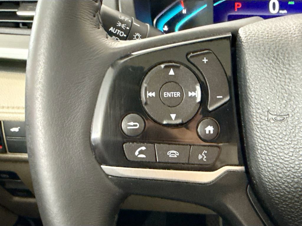 Used 2018 Honda Odyssey Touring image 11