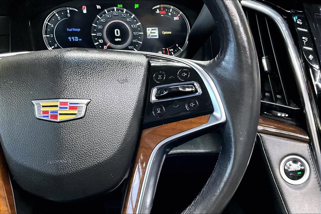 Used 2016 Cadillac Escalade Luxury image 12