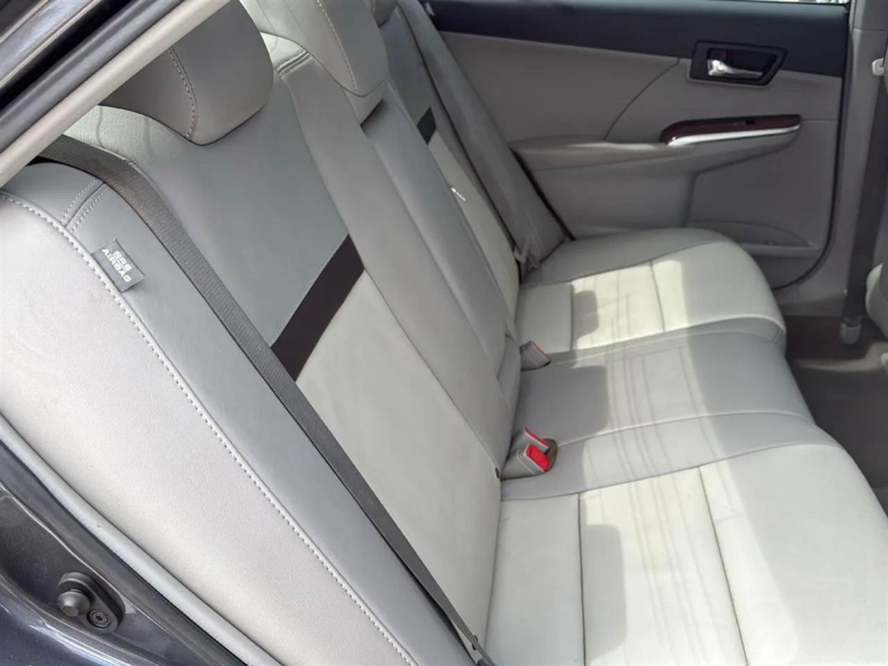 Used 2012 Toyota Camry XLE FWD image 46