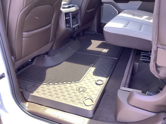 New 2026 RAM 1500 Laramie AWD/4WD image 30